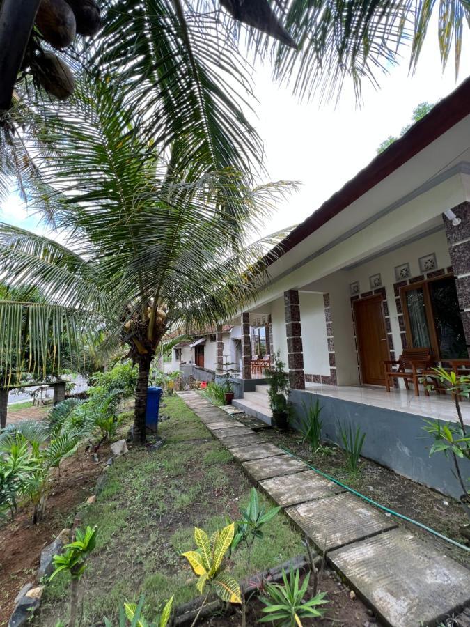 Kuta Circle Homestay Eksteriør bilde