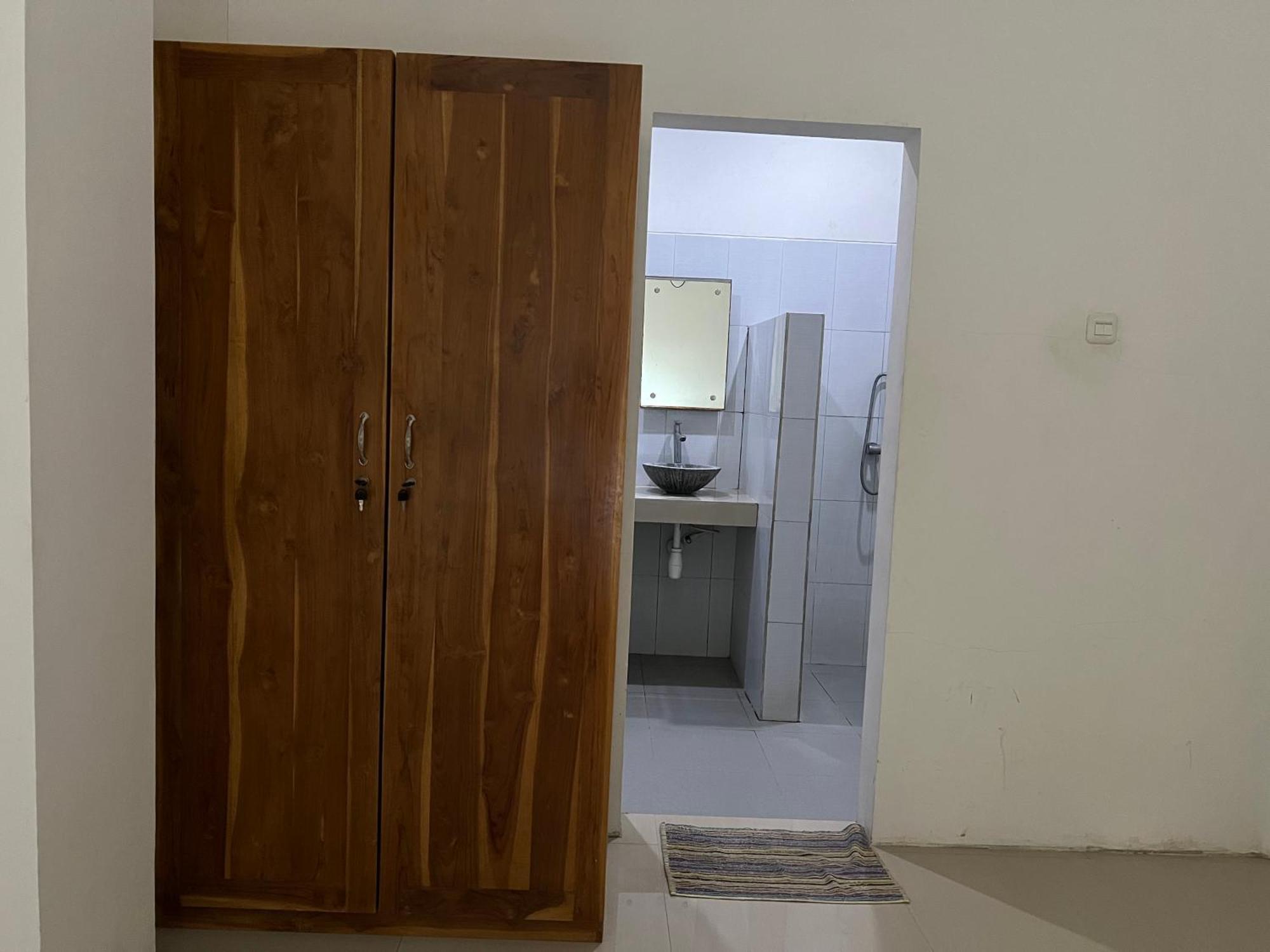 Kuta Circle Homestay Eksteriør bilde